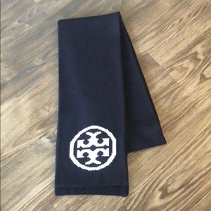 New Tory Burch Soft Wool scarf